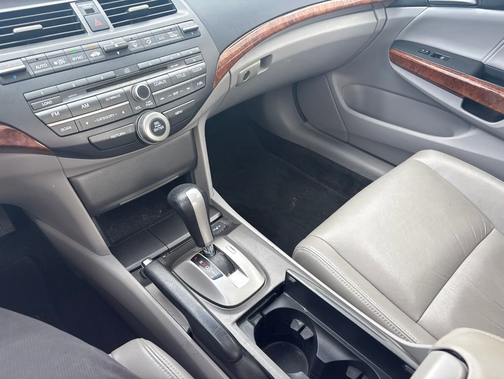 Used 2011 Honda Accord EX-L image 21