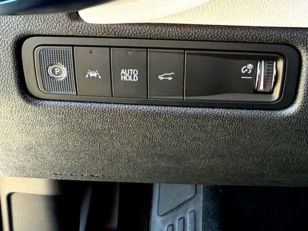 New 2026 Chevrolet Equinox EV LT image 19