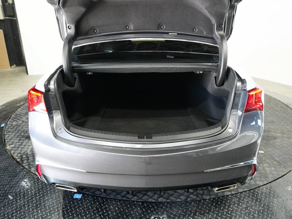 Used 2018 Acura TLX w/ Technology Package FWD image 41