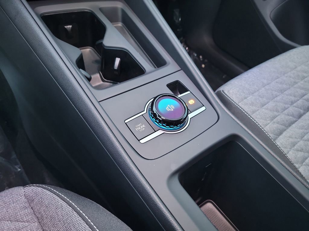 New 2026 Volkswagen Tiguan S image 9