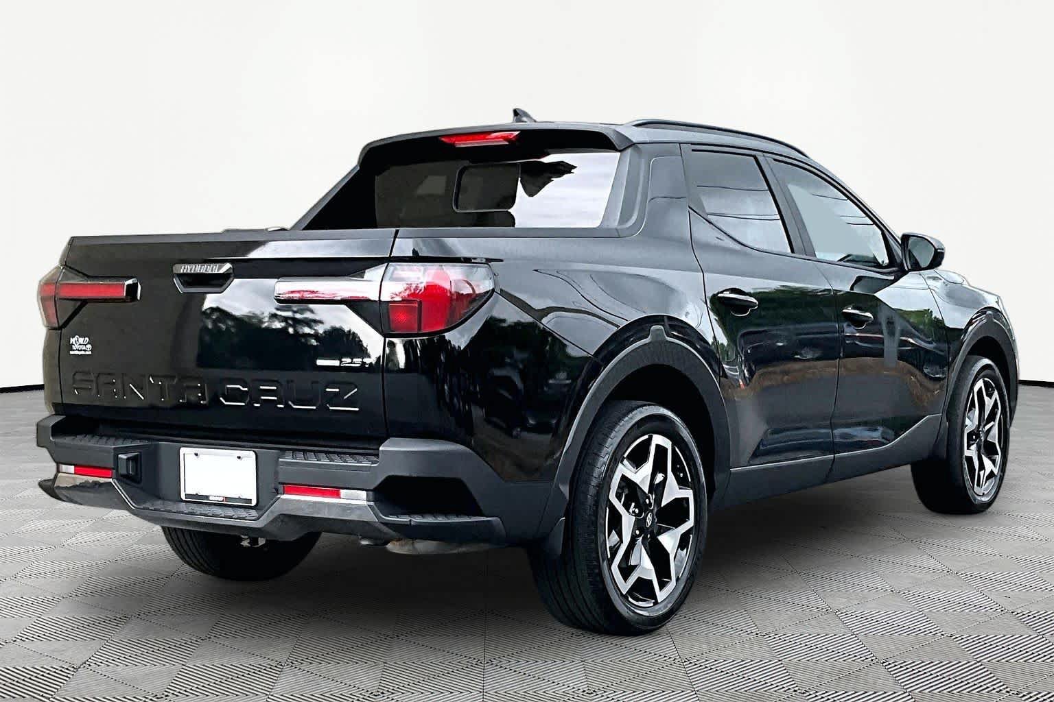 Used 2023 Hyundai Santa Cruz Limited AWD/4WD image 23