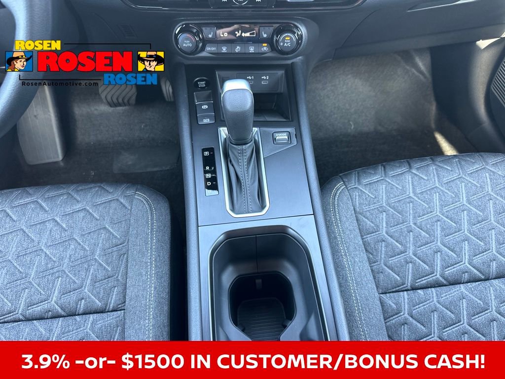 New 2026 Nissan Kicks SV w/ SV Premium Package image 25