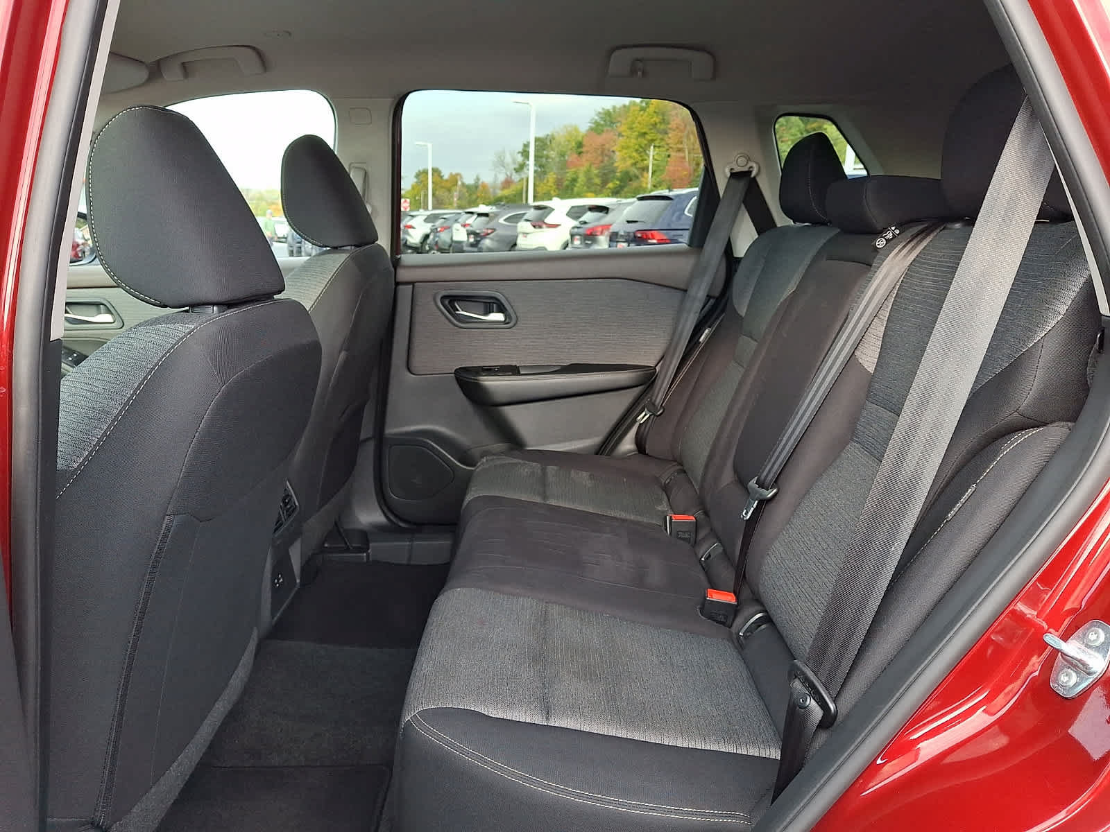 Used 2023 Nissan Rogue SV AWD/4WD image 11
