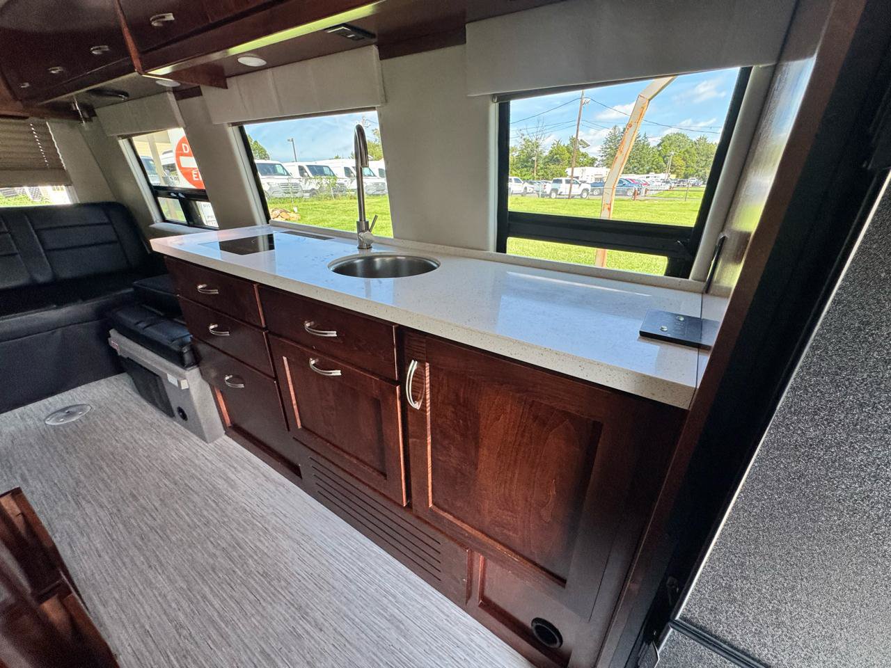 Used 2017 Mercedes-Benz Sprinter 3500 image 21