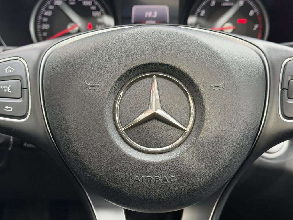 Used 2016 Mercedes-Benz C 300 4MATIC Sedan image 27