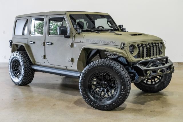 Used 2025 Jeep Wrangler Unlimited Rubicon 392 image 33