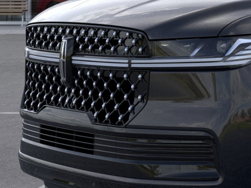 New 2026 Lincoln Navigator L Black Label AWD/4WD image 17