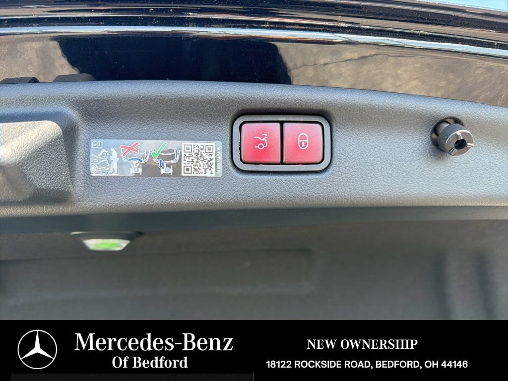 New 2026 Mercedes-Benz C 300 4MATIC Sedan image 22