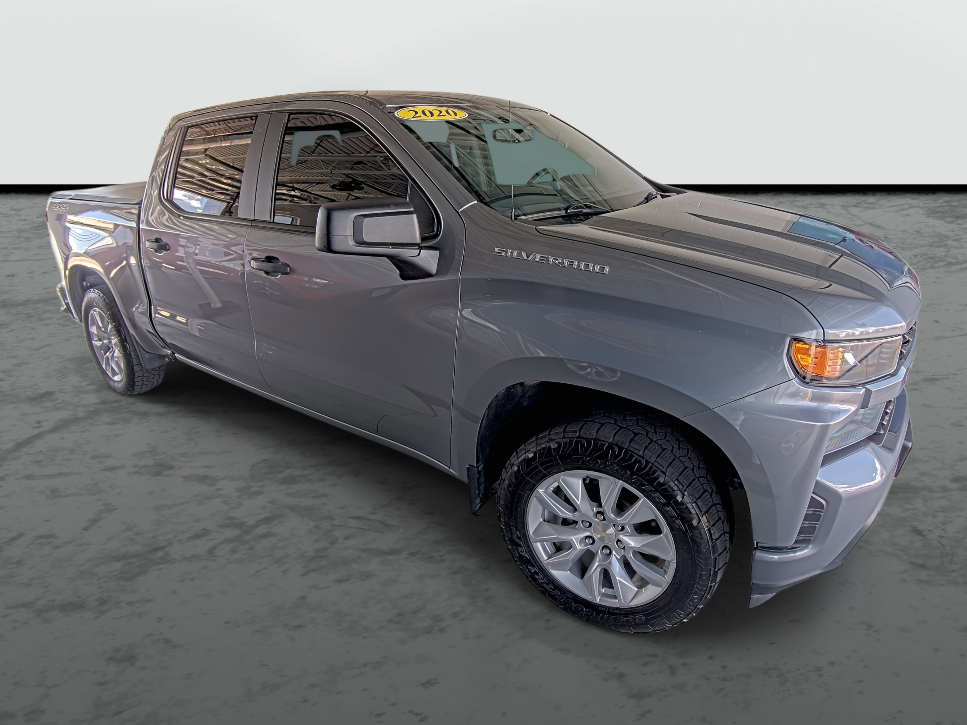 Used 2020 Chevrolet Silverado 1500 Custom w/ Custom Convenience Package AWD/4WD image 4