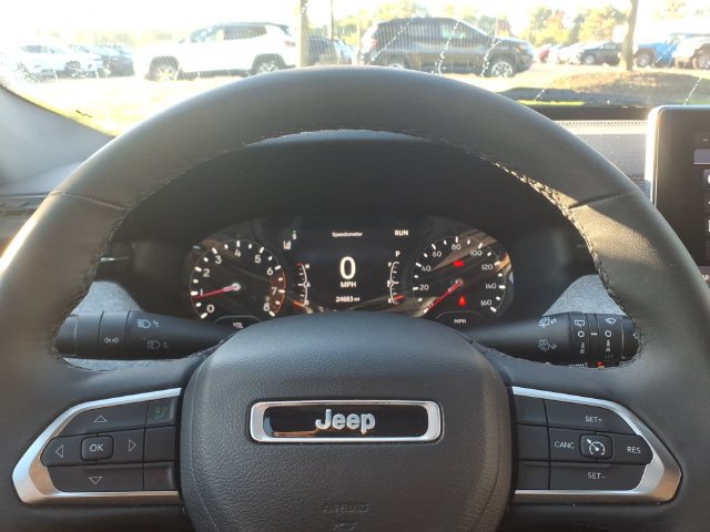 Certified 2023 Jeep Compass Latitude AWD/4WD image 19