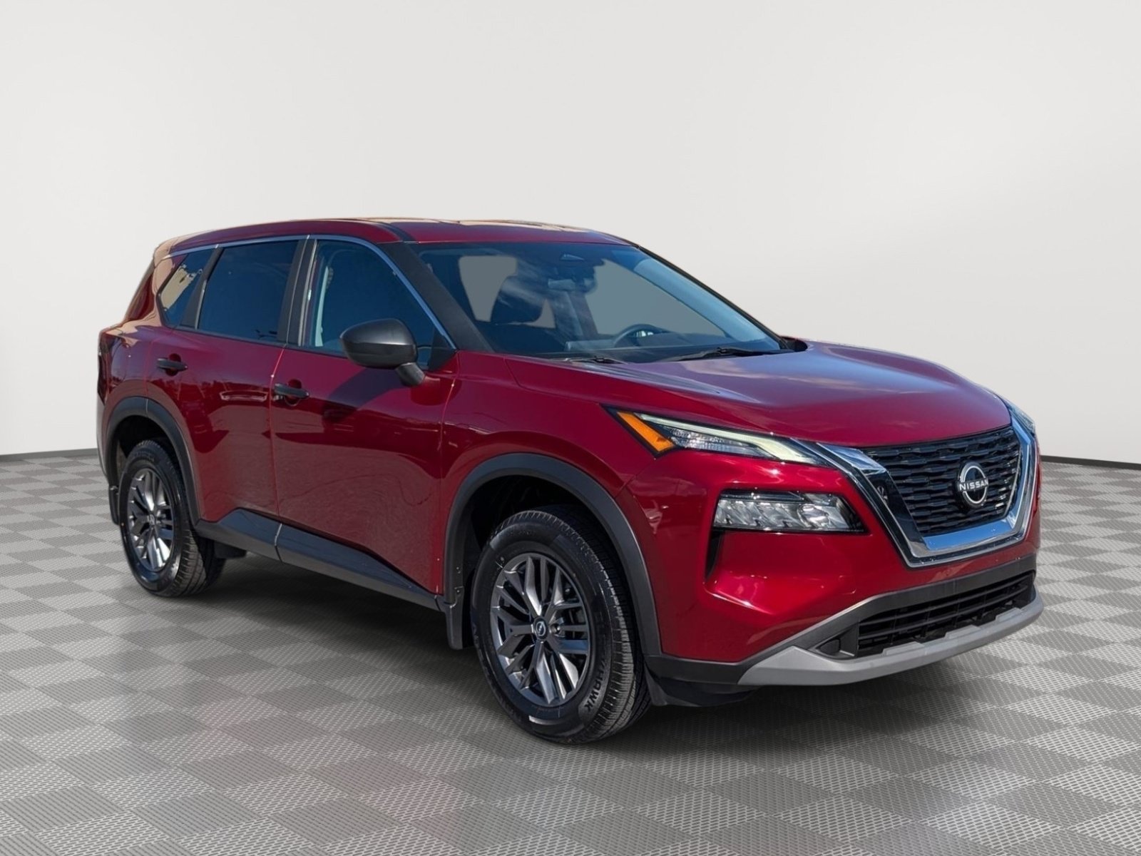Used 2023 Nissan Rogue S AWD/4WD image 7