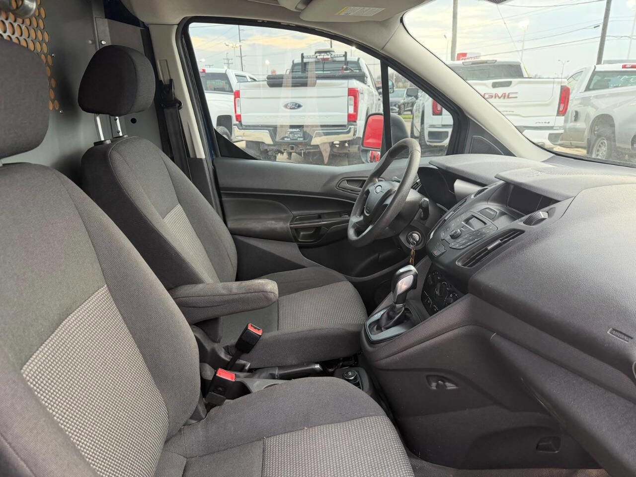 Used 2015 Ford Transit Connect XL image 23