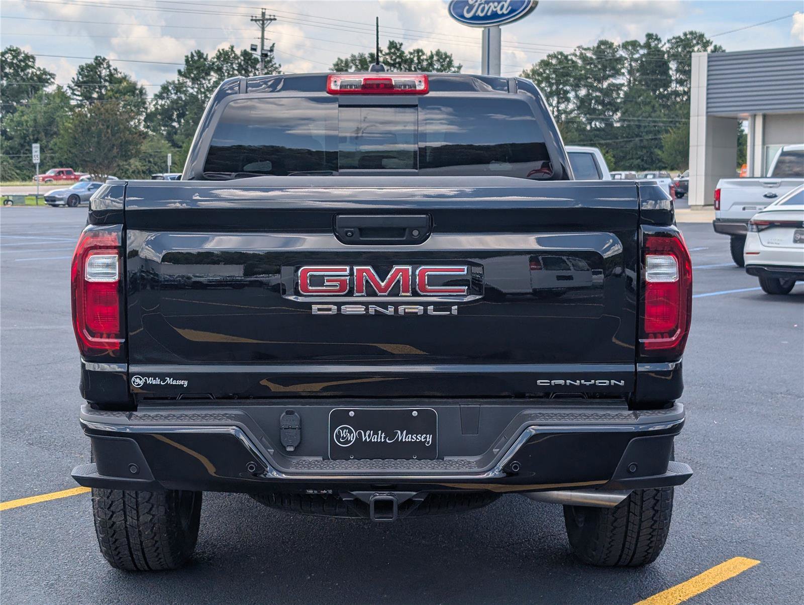 New 2026 GMC Canyon Denali AWD/4WD image 4