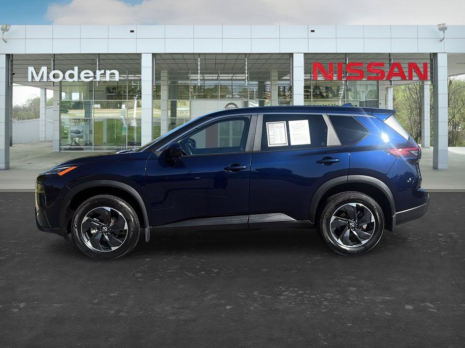 Certified 2025 Nissan Rogue SV AWD/4WD image 2