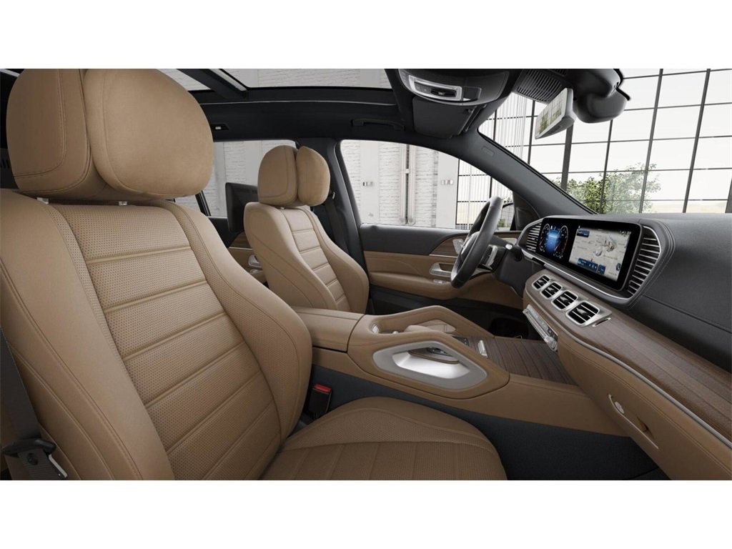 New 2026 Mercedes-Benz GLS 580 4MATIC image 4
