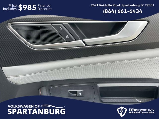 Used 2024 Volkswagen Atlas Peak Edition SEL image 10