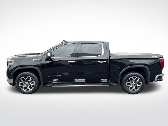 Used 2023 GMC Sierra 1500 SLT w/ SLT Premium Plus Package AWD/4WD image 2