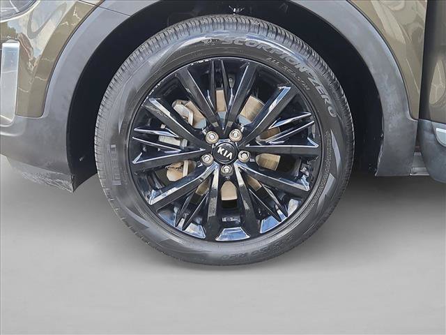Used 2020 Kia Telluride SX w/ Towing Package AWD/4WD image 24