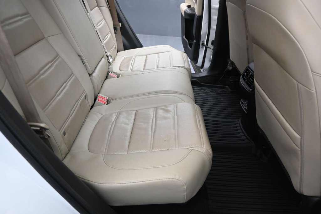 Used 2019 Honda CR-V EX-L image 12