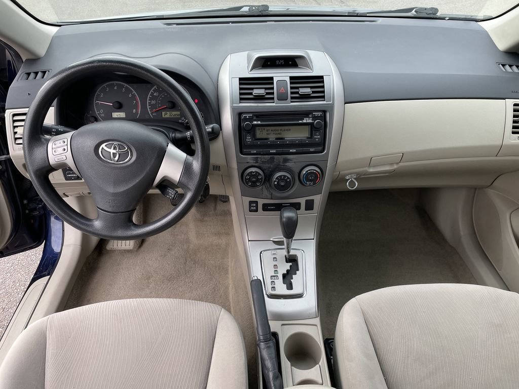 Used 2012 Toyota Corolla LE image 15