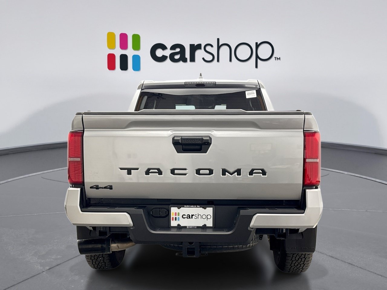 Used 2025 Toyota Tacoma TRD Off-Road AWD/4WD image 4