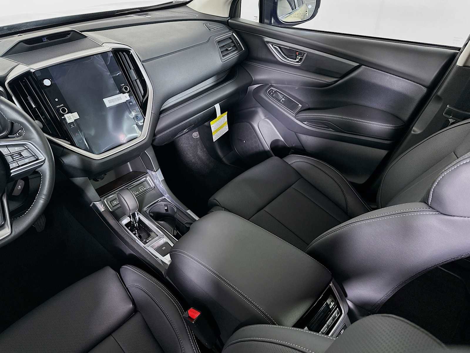 New 2025 Subaru Ascent Limited image 22