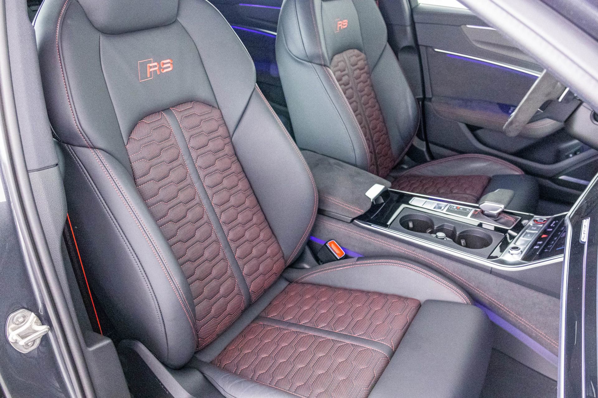 Used 2024 Audi RS 6 performance image 44