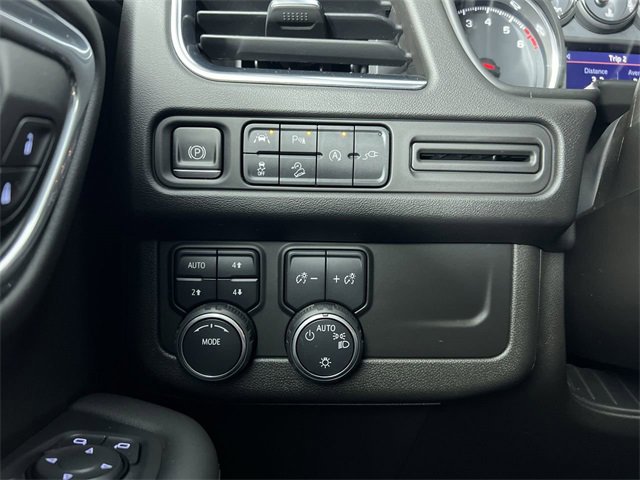 Certified 2021 Chevrolet Tahoe Z71 w/ Luxury Package image 18