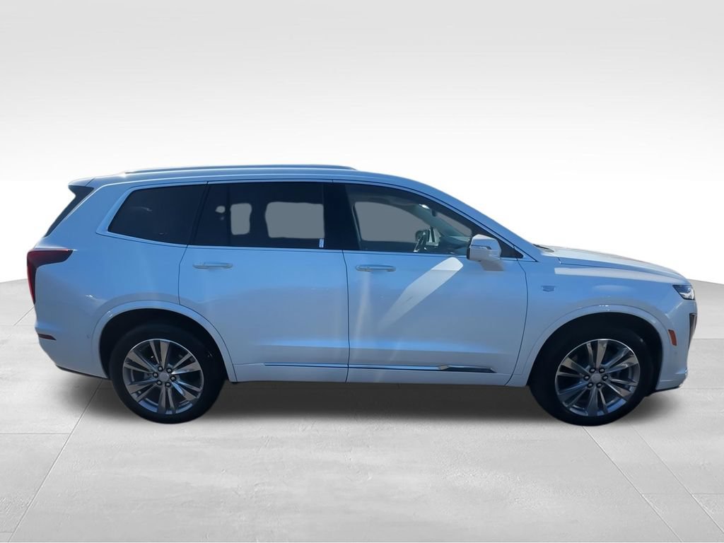 Used 2024 Cadillac XT6 Premium Luxury w/ Technology Package AWD/4WD image 9