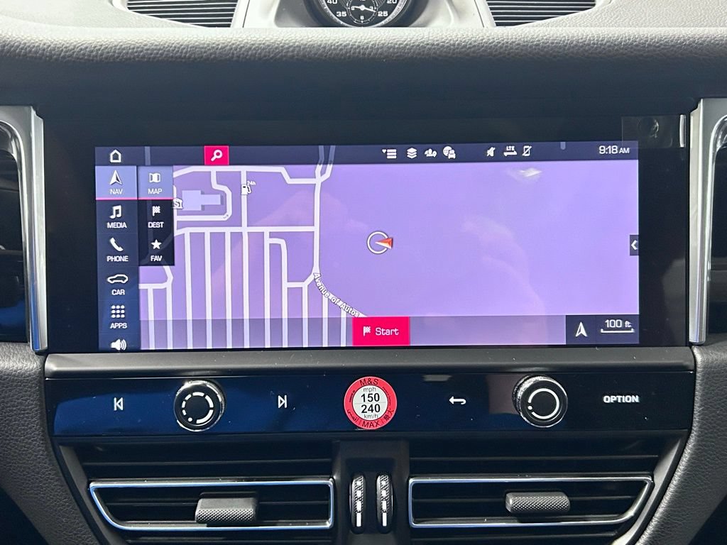 Certified 2026 Porsche Macan AWD/4WD image 19