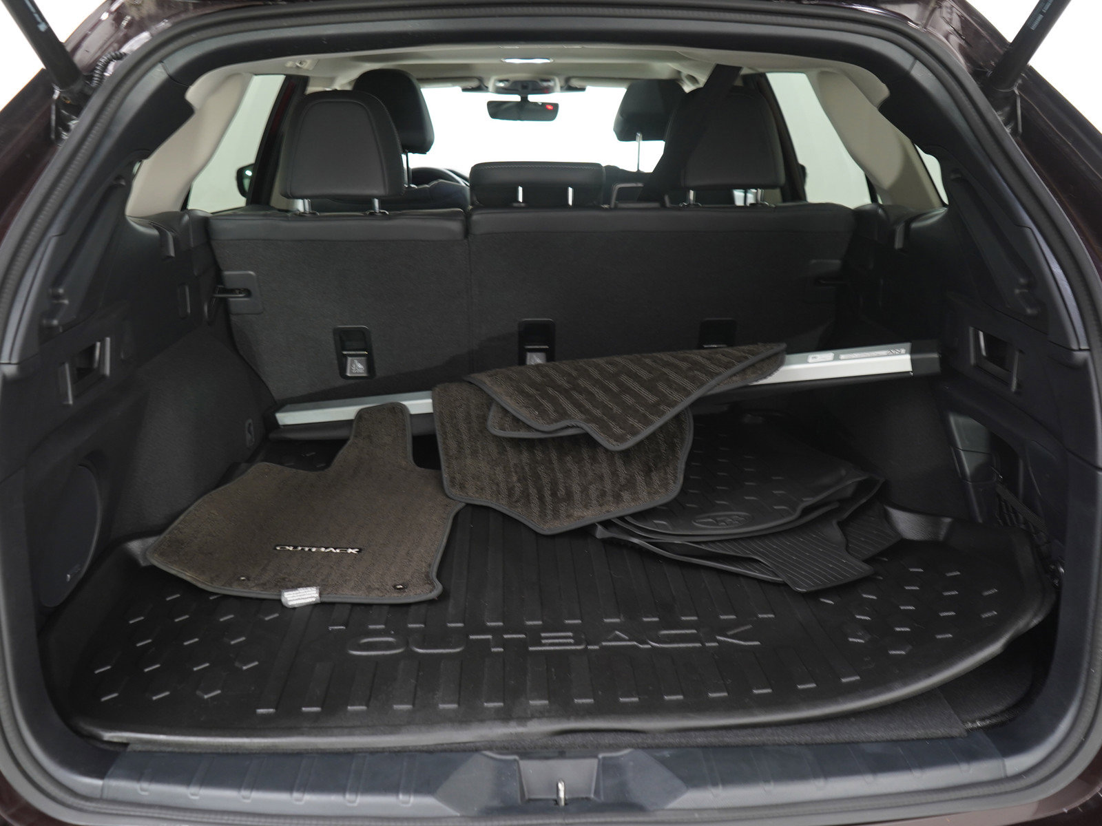 Used 2024 Subaru Outback Limited XT AWD/4WD image 9