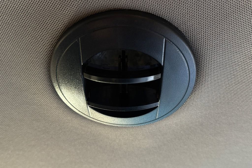 Used 2023 Chevrolet Express 2500 image 14