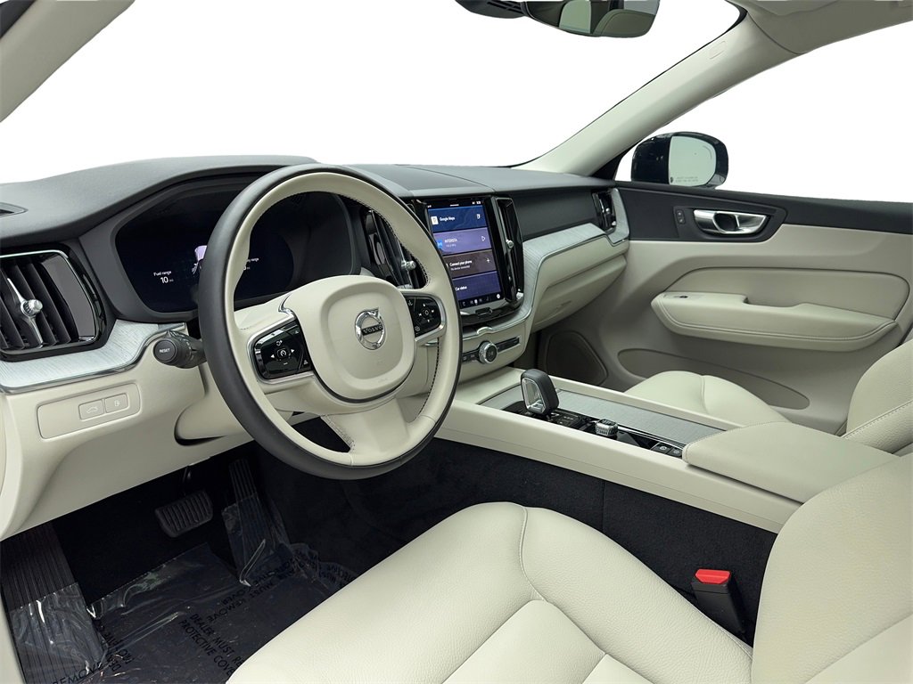 Used 2025 Volvo XC60 T8 Plus w/ Protection Package Premier image 16