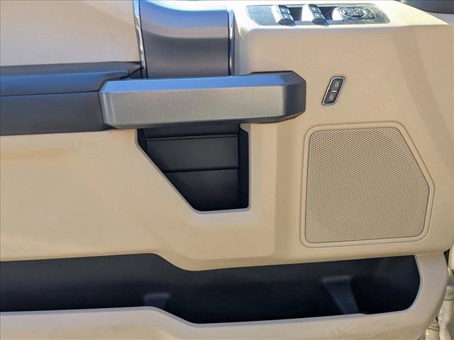 Used 2018 Ford F150 XLT w/ Equipment Group 302A Luxury image 9