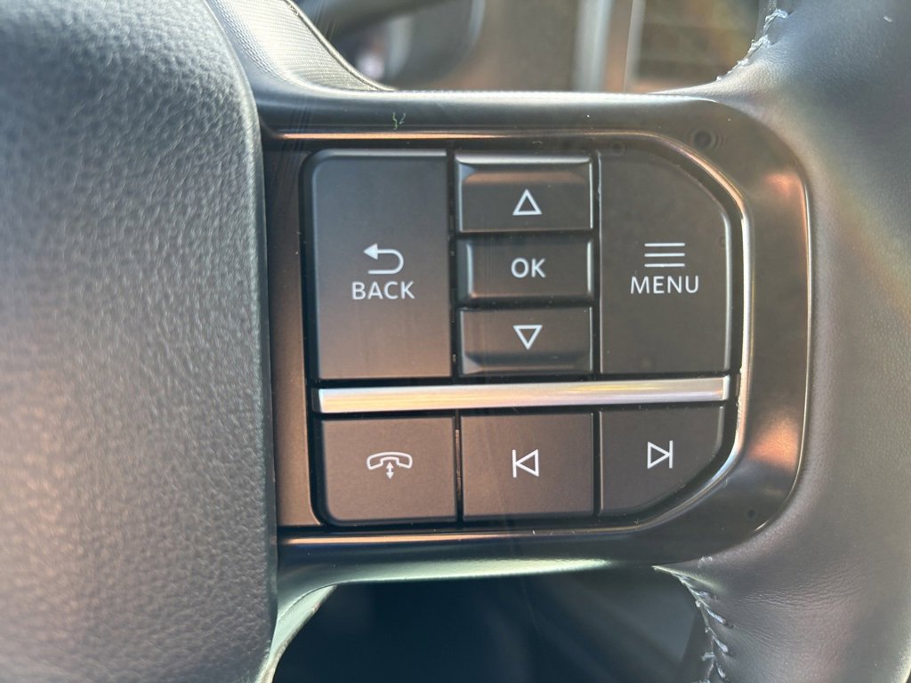 New 2026 Ford F250 Platinum w/ FX4 Off-Road Package image 30