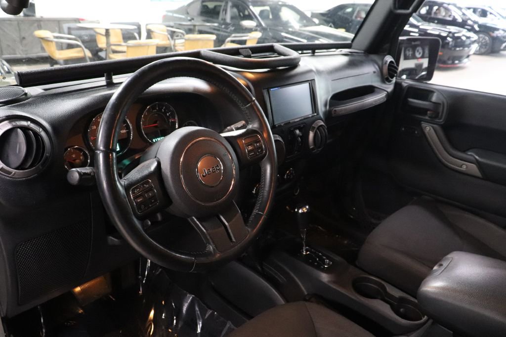 Used 2015 Jeep Wrangler Unlimited Sport w/ Quick Order Package 24S image 12