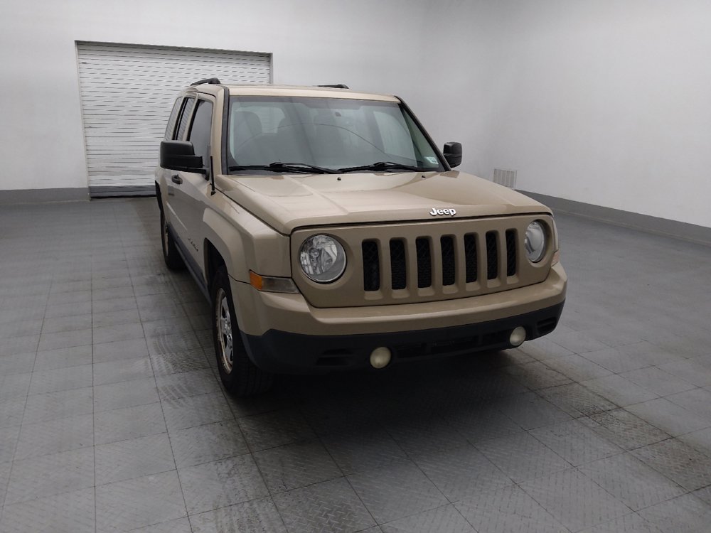 Used 2016 Jeep Patriot Sport FWD image 14
