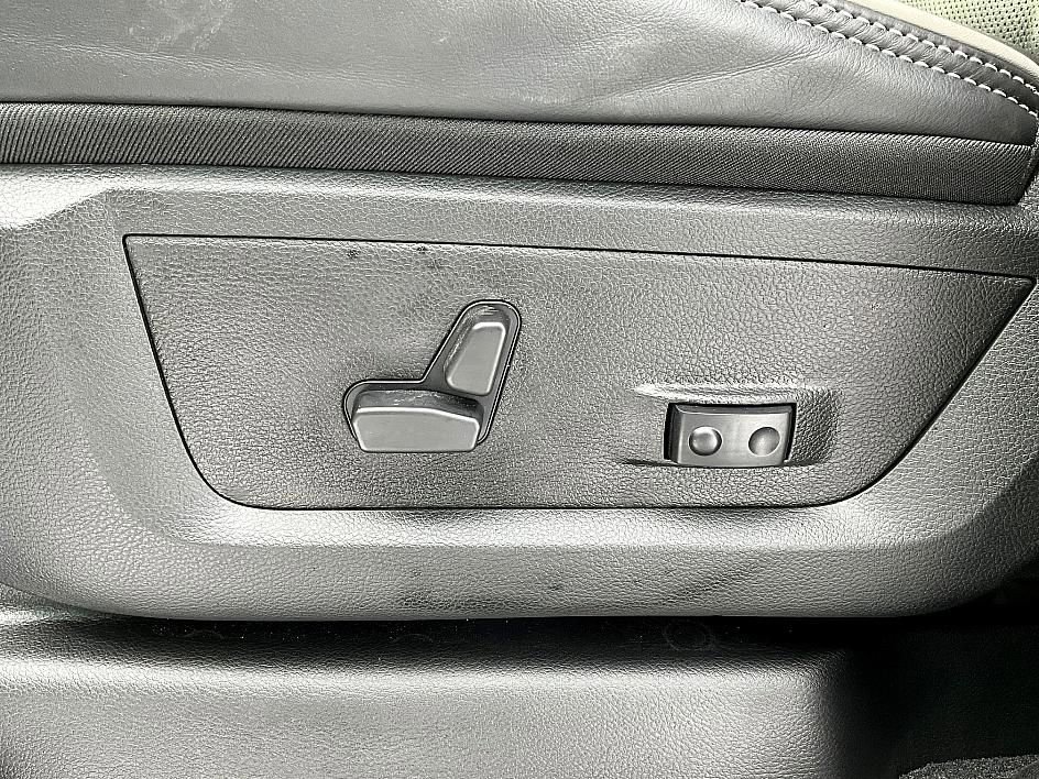 New 2026 RAM 2500 Rebel w/ Rebel Level 2 Equipment Group image 16