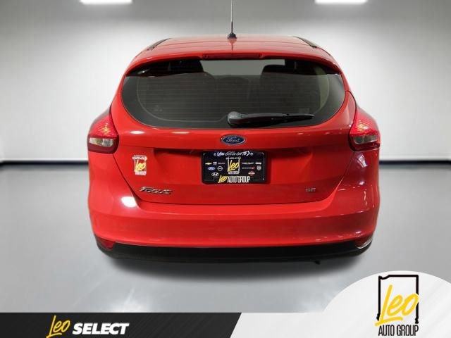 Used 2017 Ford Focus SE w/ Cold Weather Package FWD image 5