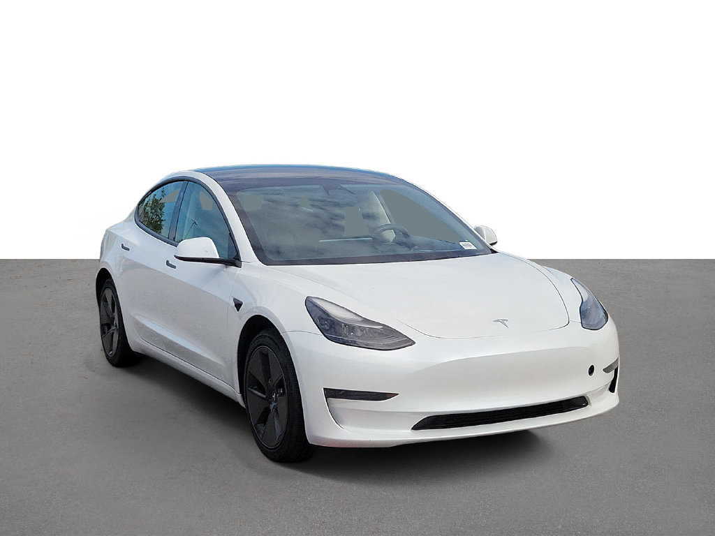 Used 2023 Tesla Model 3 Standard Range RWD image 2