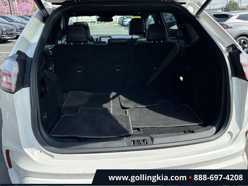 Used 2021 Ford Edge ST w/ Equipment Group 401A AWD/4WD image 9
