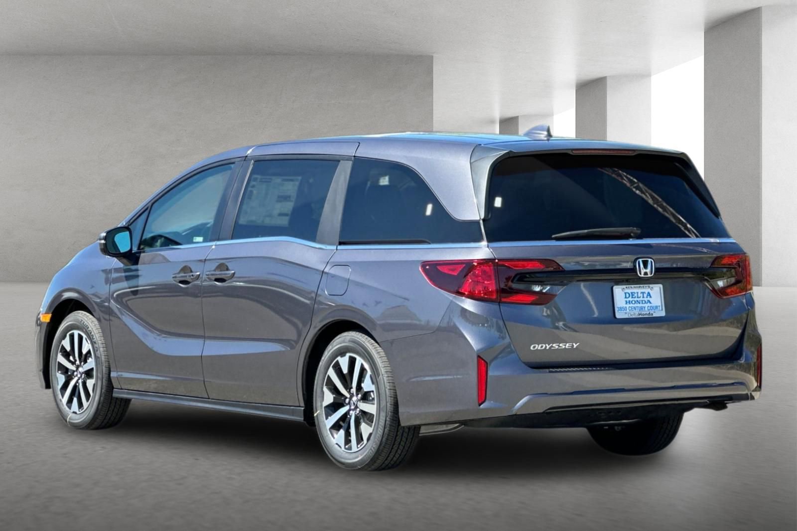New 2026 Honda Odyssey EX-L image 6