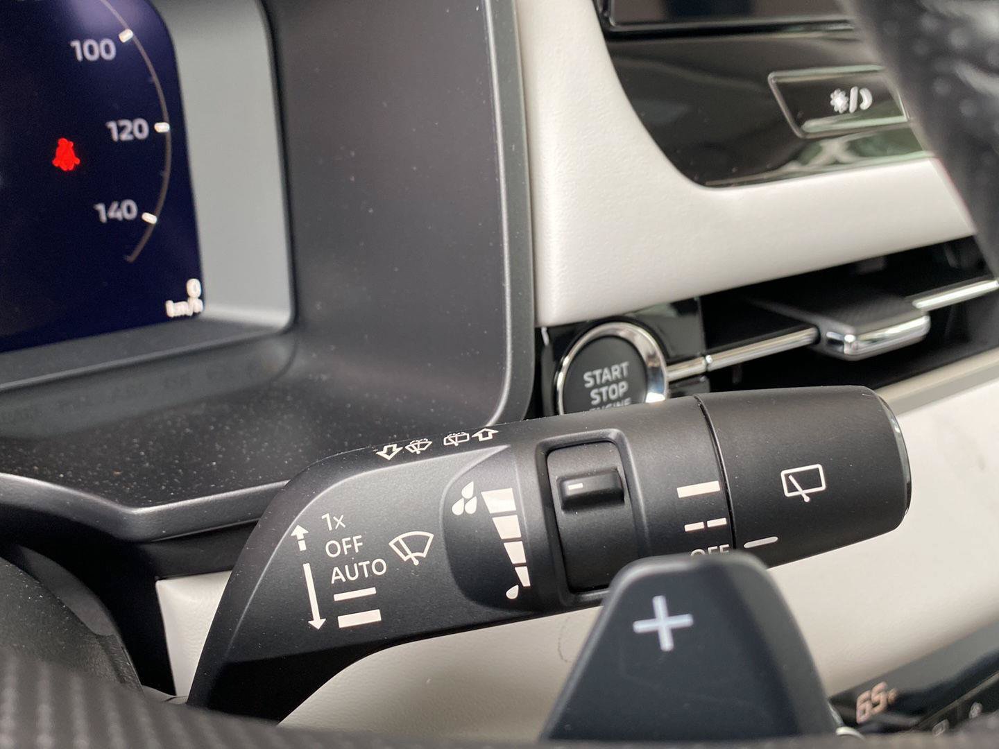 New 2026 Mitsubishi Outlander SE FWD image 36