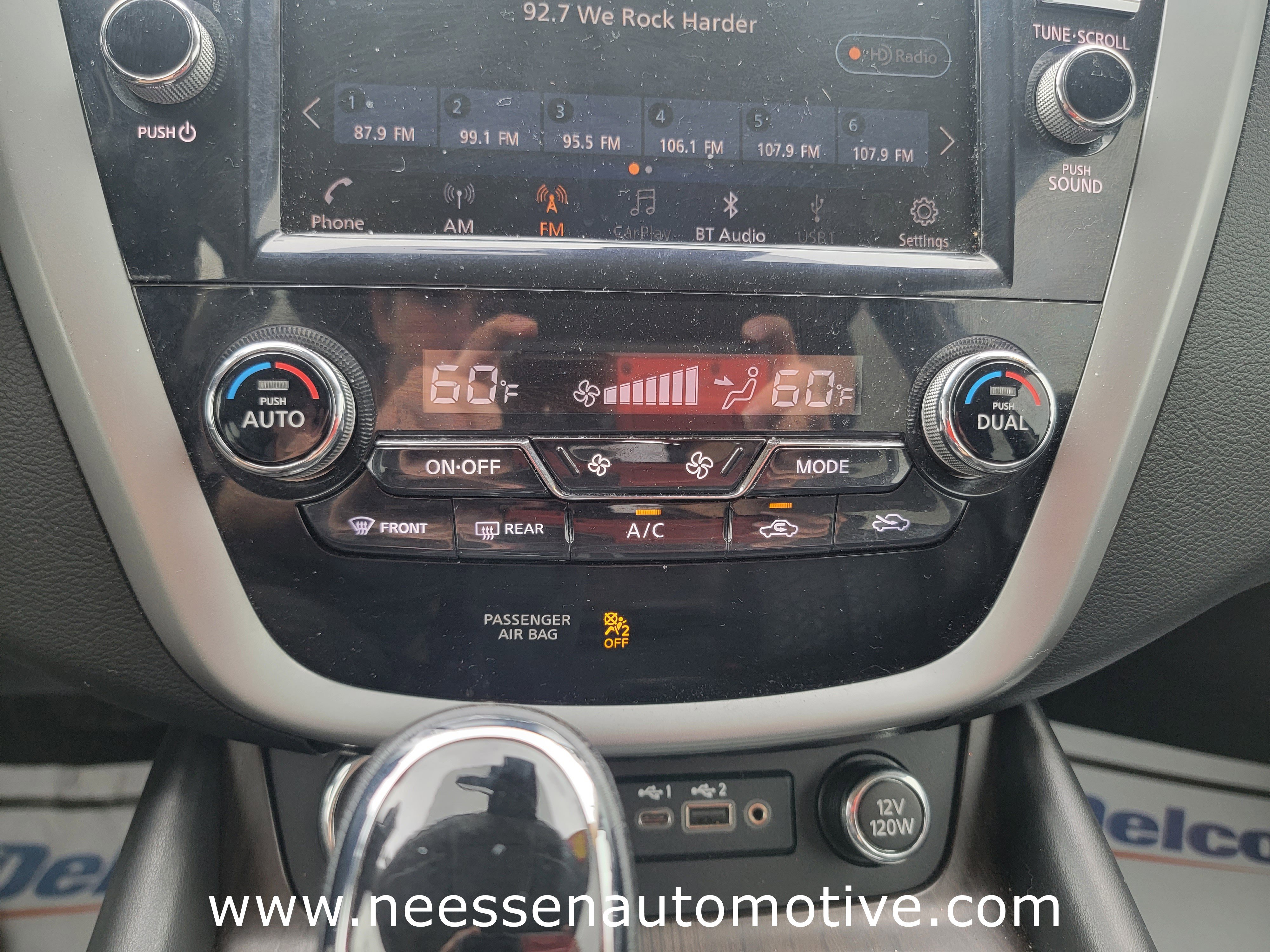 Used 2020 Nissan Murano Platinum w/ Cargo Package image 24