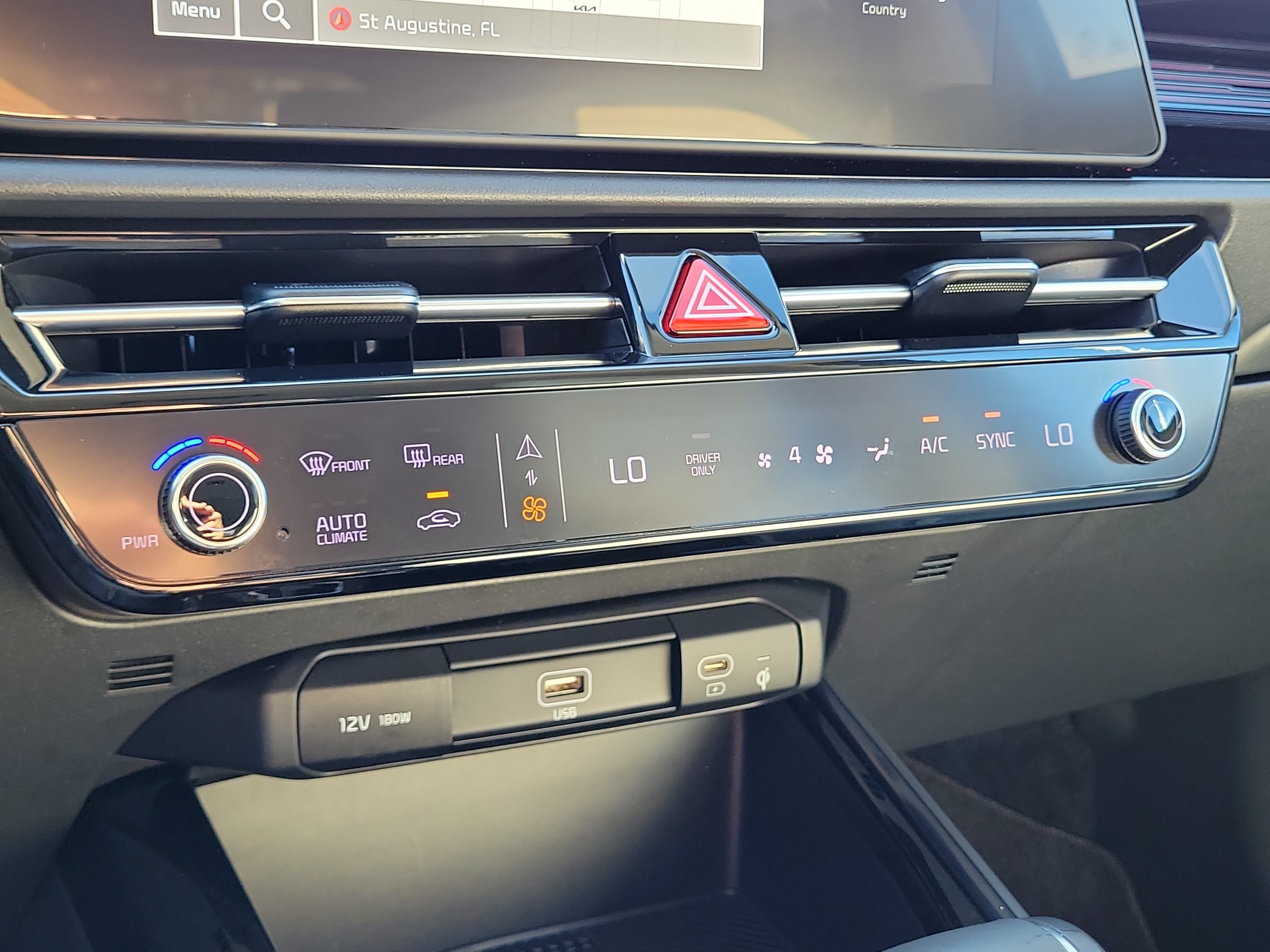 Certified 2023 Kia Niro EX Touring FWD image 33