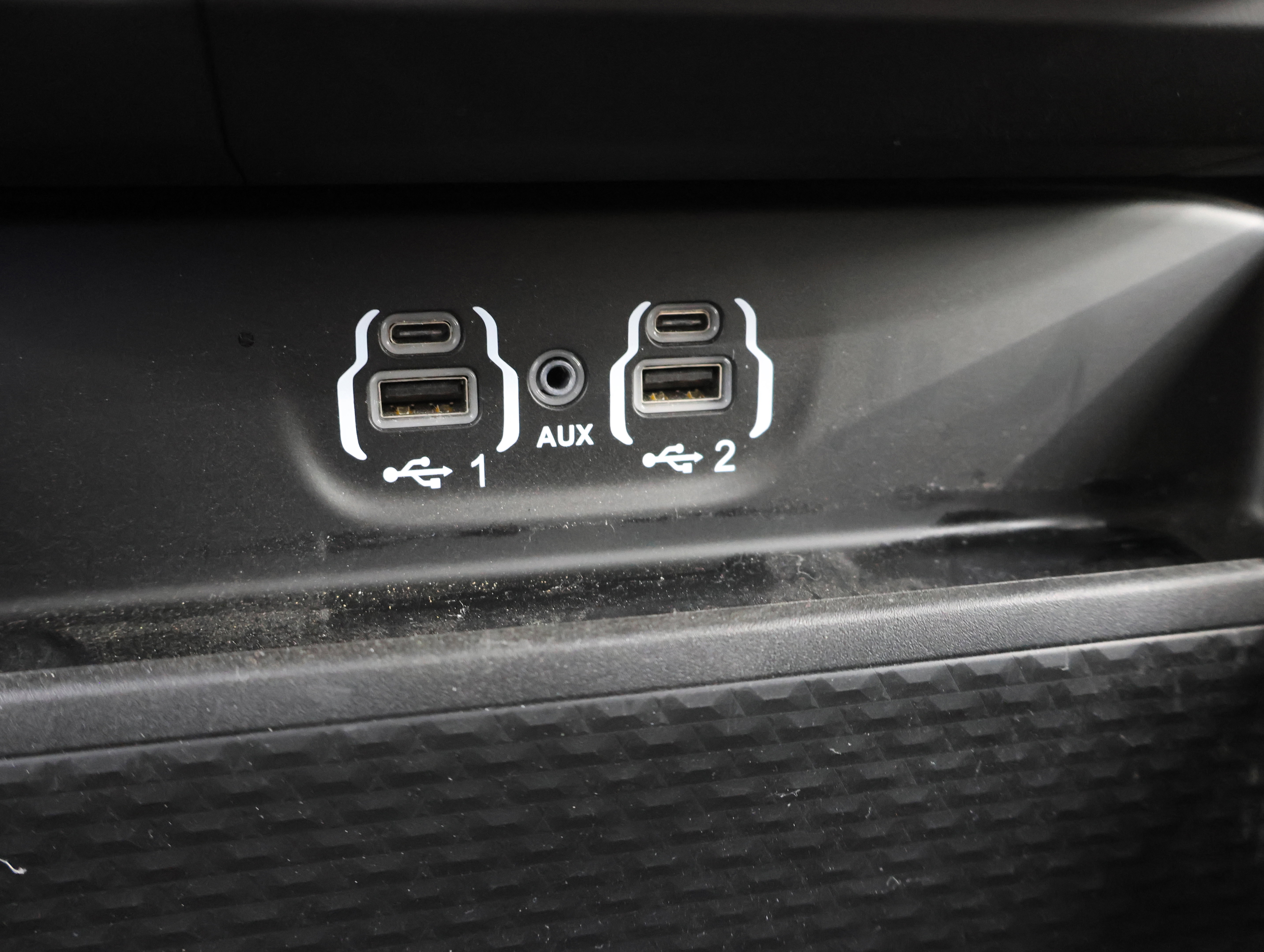 Used 2024 RAM 2500 Big Horn w/ Sport Appearance Package image 46