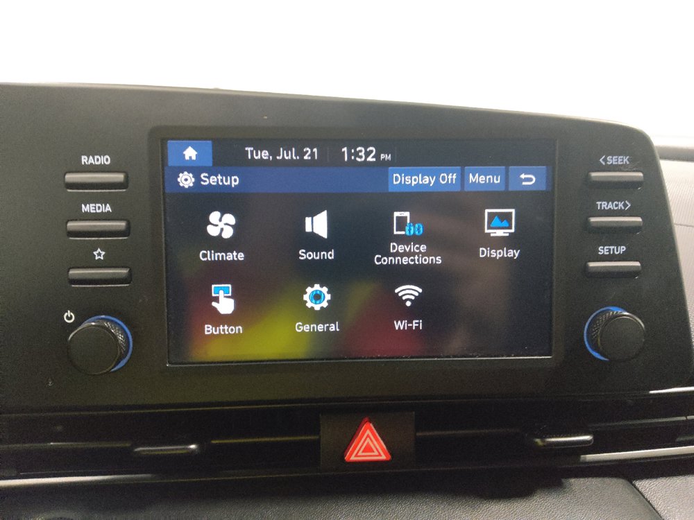 Used 2025 Hyundai Elantra Sport FWD image 25