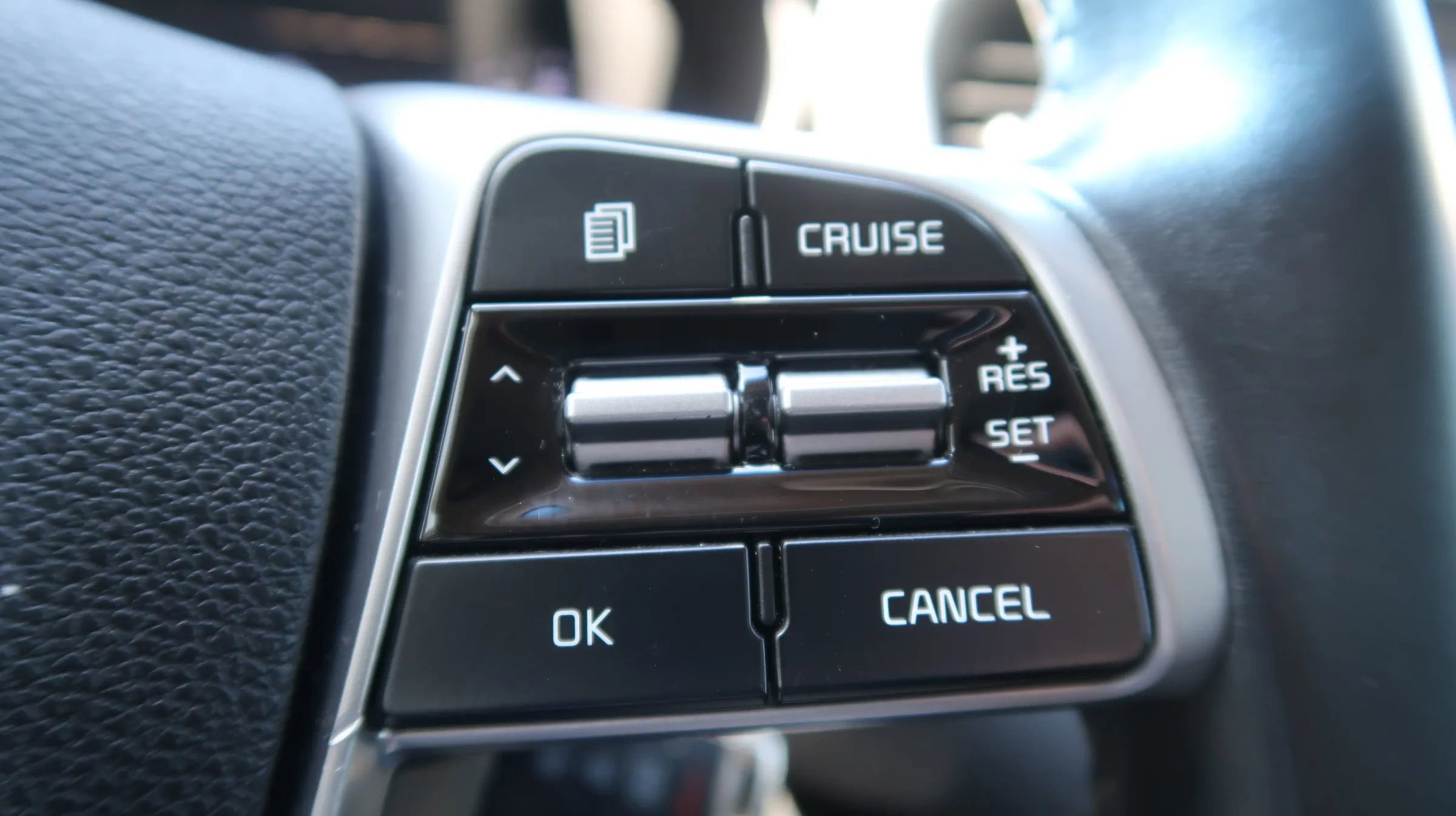 Used 2019 Kia Sorento S image 62