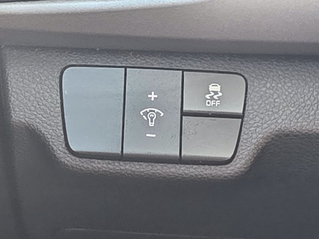 Used 2018 Kia Rio S FWD image 20