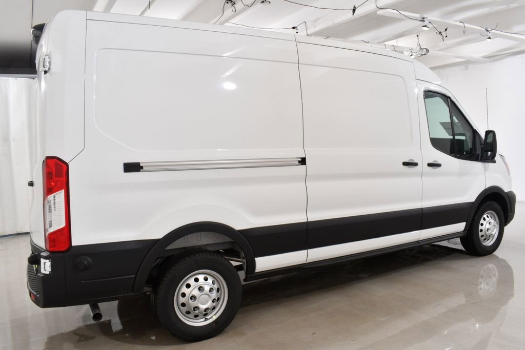 New 2026 Ford Transit 250 148 Medium Roof Extended AWD image 11